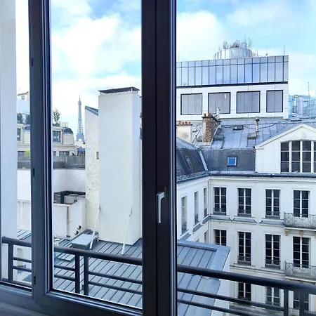 8 Elegant On Prestigious Franklin Roosevelt Avenue * París