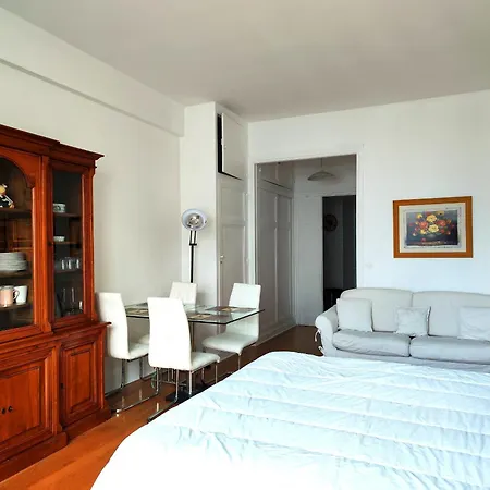 Apartment Avenue Franklin Roosevelt - 8