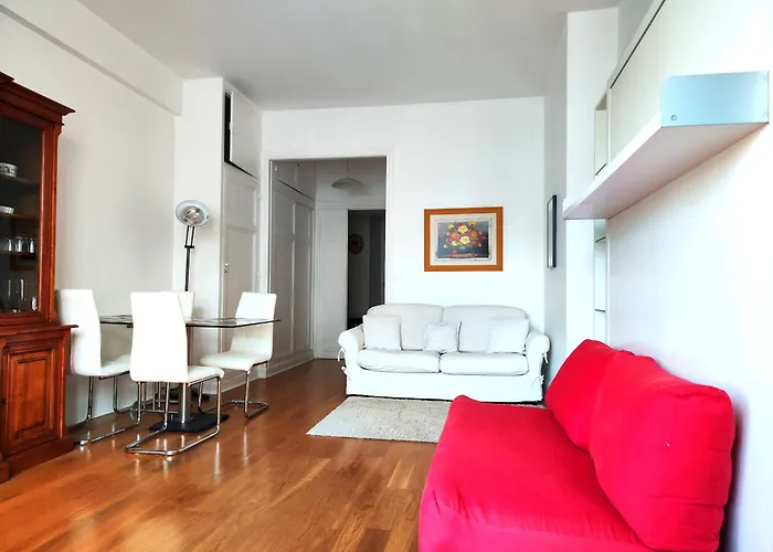 8 Elegant On Prestigious Franklin Roosevelt Avenue Daire